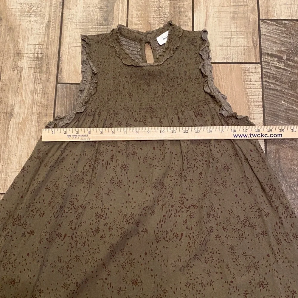 Bohme Sleeveless Olive Dress - Picture 7 of 11